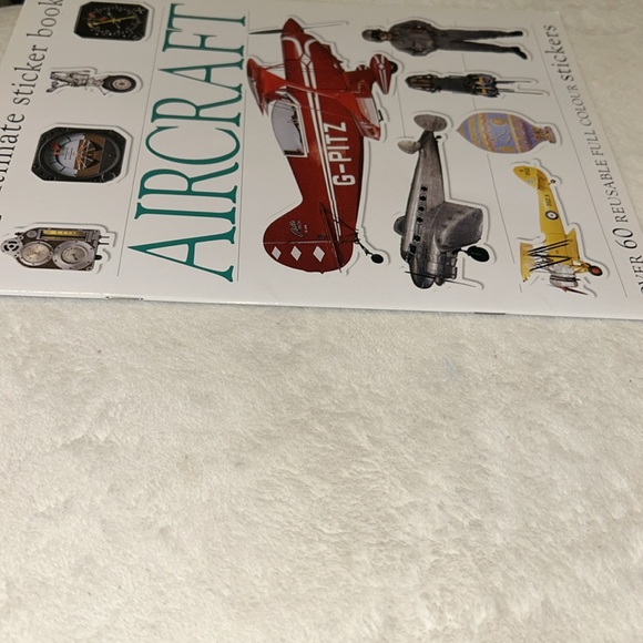 !**KIDS BOOKS 4/$10**! Aircraft More Than 60 Reusable Full-Color Stickersby 2005 - Picture 9 of 9